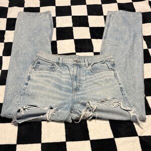 American Eagle Outfitters Light Blue Distressed Women's baggy LONG Jeans
